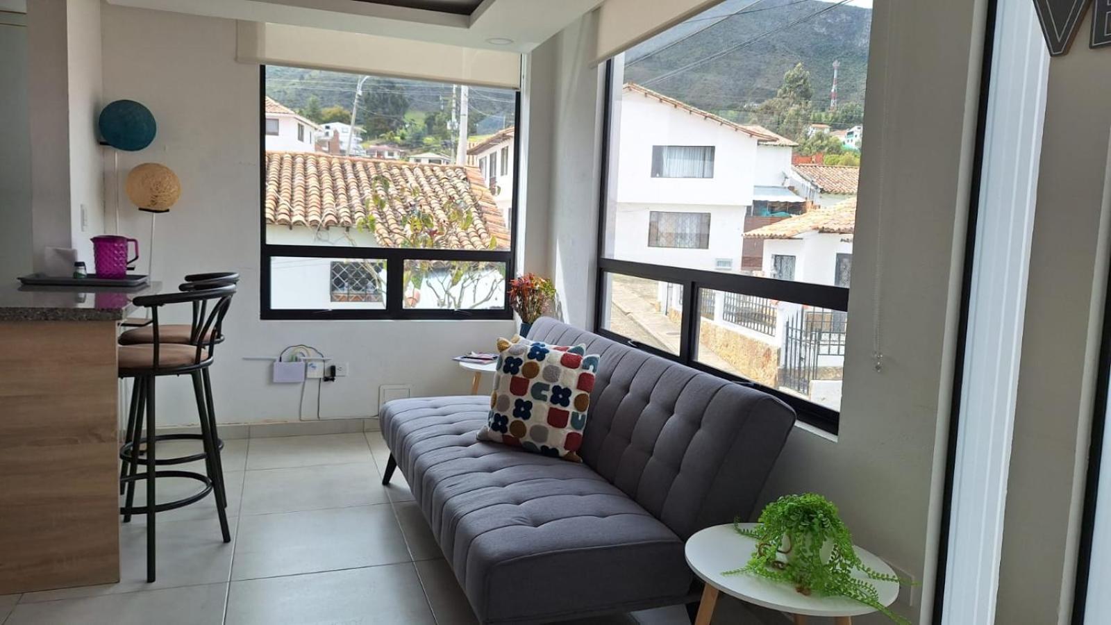 202 * Guatavita